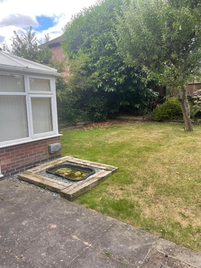 5 Bed House, 32 Tutbury Avenue, Cannon Park, Coventry, Cv4 7Bj Exterior foto